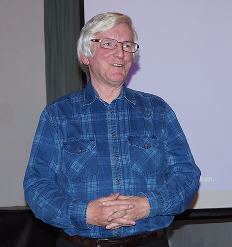 Bernd Cäsar Langnickel 2020 beim Hoyerswerdaer Kunstverein